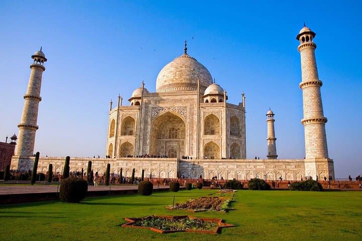 Same-Day Taj Mahal Tour from Delhi: Private Agra, Agra Fort & Mehtab Bagh photo 4