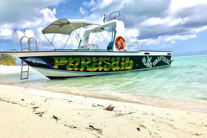 Parasail, Snorkel & Subwing: Private 4‑Hour Turks and Caicos Water Adventure photo 2