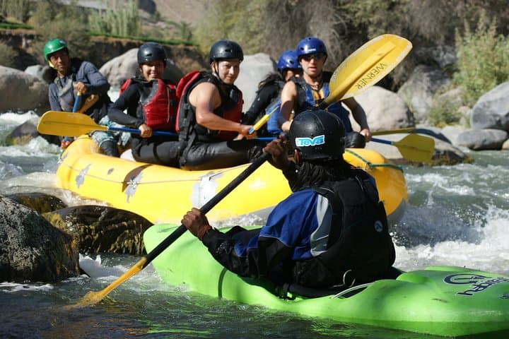 Rafting Río Chili: Whitewater Adventure 20 Minutes from Arequipa photo 2