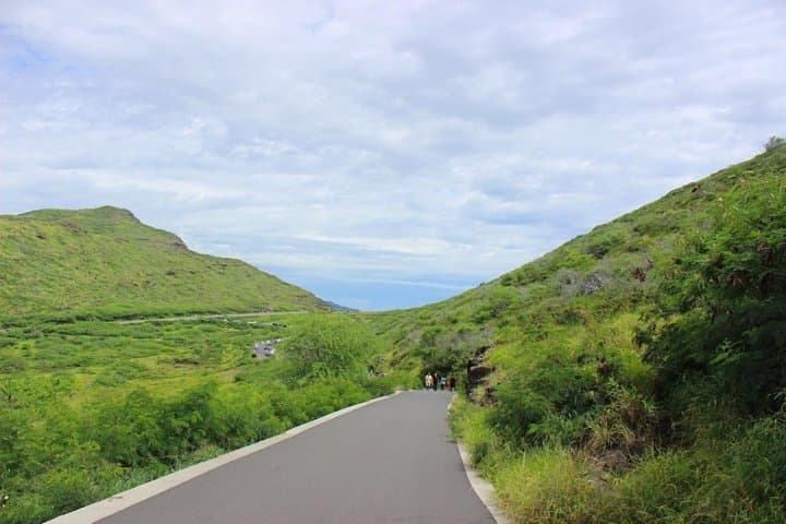 Water Lovers Package — Makapu'u Lighthouse Hike & Hanauma Bay Snorkel (Oahu)