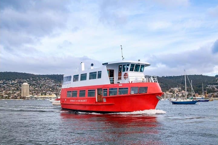 Derwent River Historic Harbour Cruise from Hobart — 1-Hour Scenic River Tour