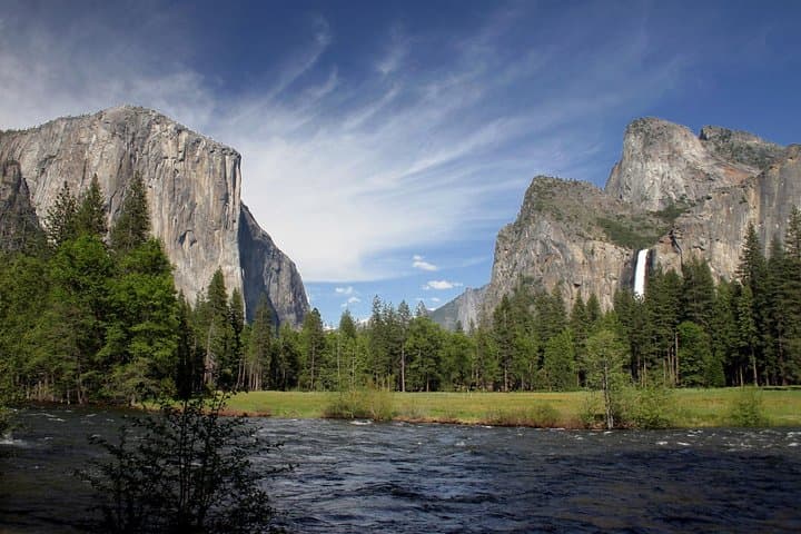Yosemite Valley Private Hiking Tour: Full-Day Guided Hikes & Custom Itineraries photo 2