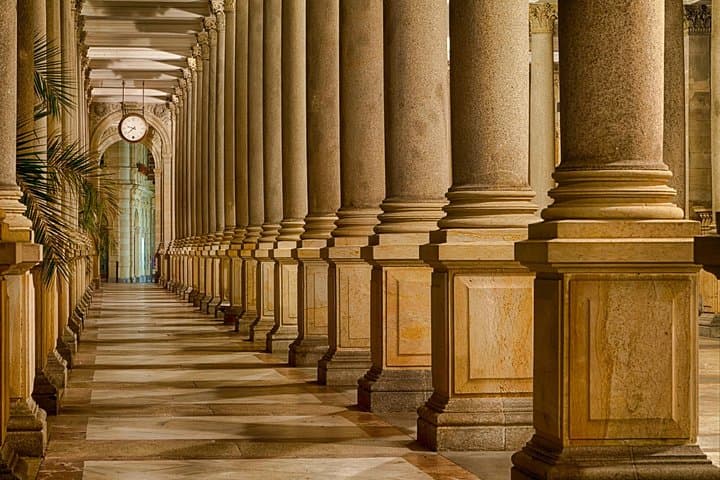 Private Karlovy Vary Photo Tour from Prague — Colonnades, Springs & Loket Castle