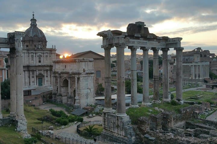 Sunrise E-Bike Tour in Rome with Italian Breakfast photo 5