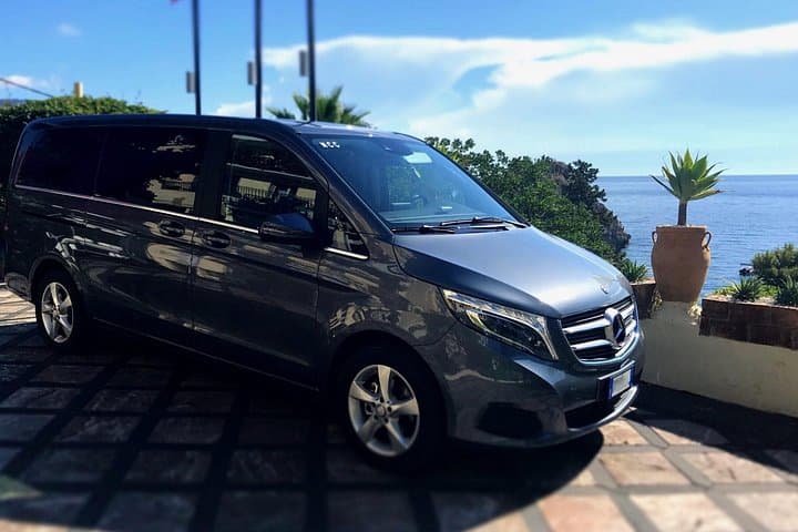 Messina Port Daytrip: Mount Etna and Taormina Full-Day Private Tour