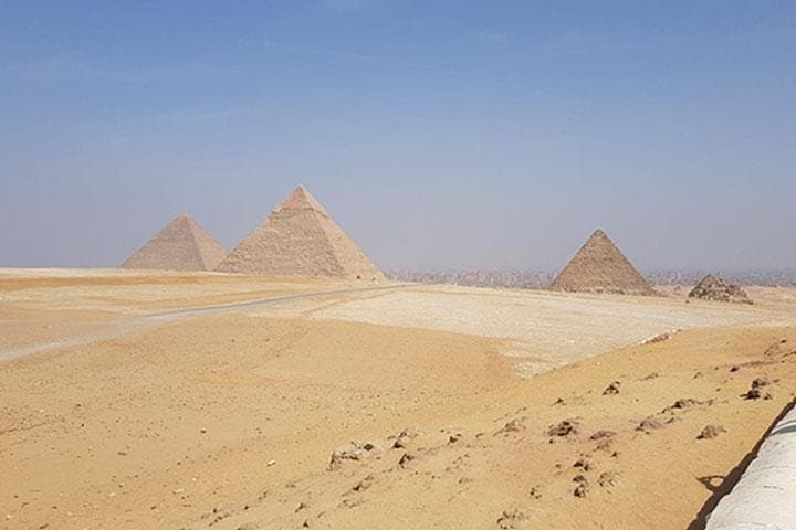 Day Trip to Cairo from Sharm El Sheikh: Pyramids, Sphinx & Egyptian Museum in One Long Day