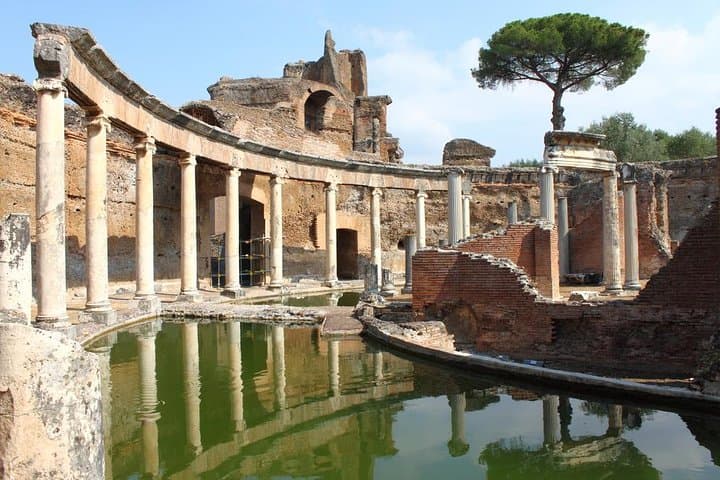 Tivoli Villas Private Day Tour — Hadrian’s Villa & Villa d’Este photo 2