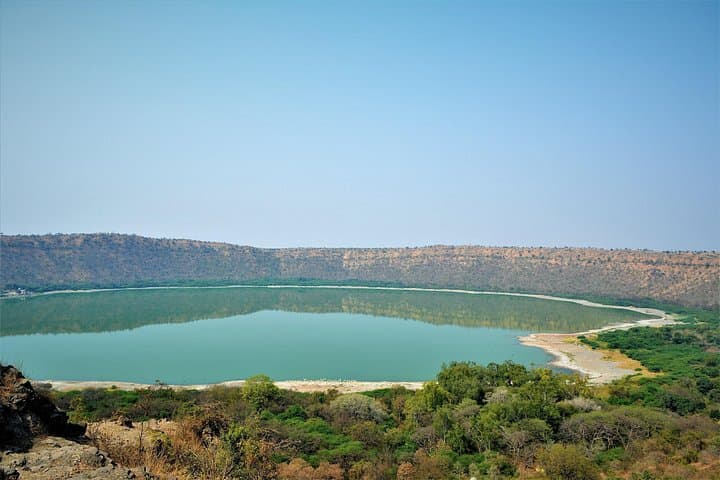 Exploring Lonar Crater: A Day Tour from Aurangabad to India’s Meteorite Lake photo 3