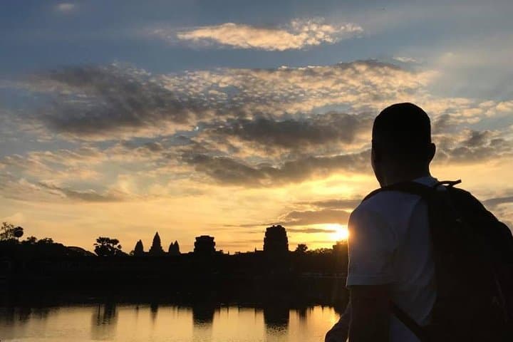 Sunrise Over Angkor Wat: Ancient City Discovery and Temple Bike Tour