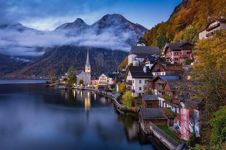 Private Day Trip from Vienna to Hallstatt: UNESCO Lakeside Village & Ancient Salt Mine photo 1