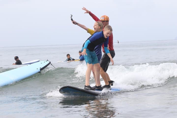 Kalama Park Semi-Private Surf Lessons in Kihei — Beginner Surfing on Maui photo 2