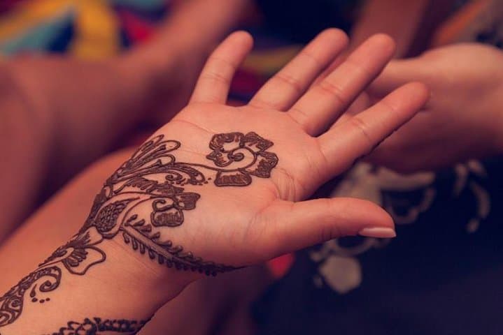 Berber Henna Tattoo Experience in Agadir Medina — Souk El Had Cultural Session photo 2