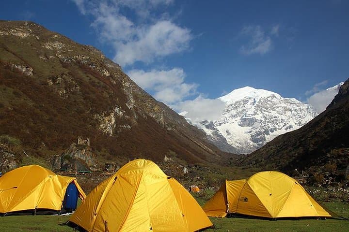 11-Day Bhutan Jomolhari Loop Trek to Jangothang Basecamp photo 2