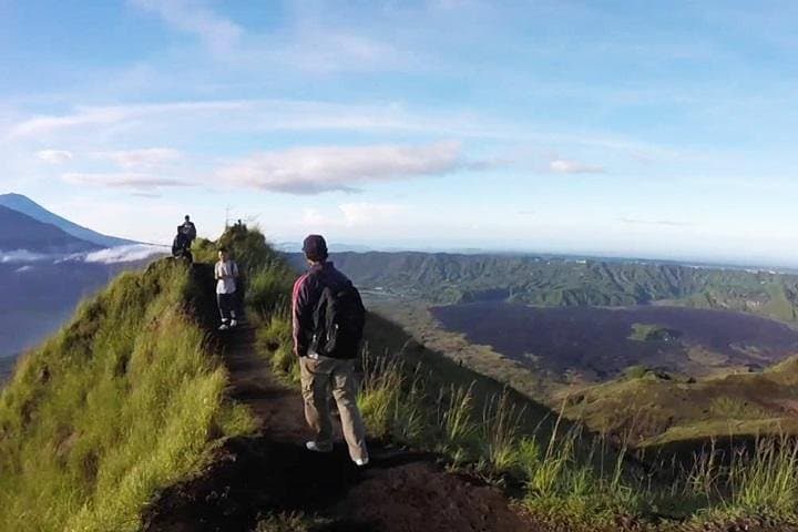 Mount Batur Sunrise Trek: Guide to the Bali Volcano Hike photo 2