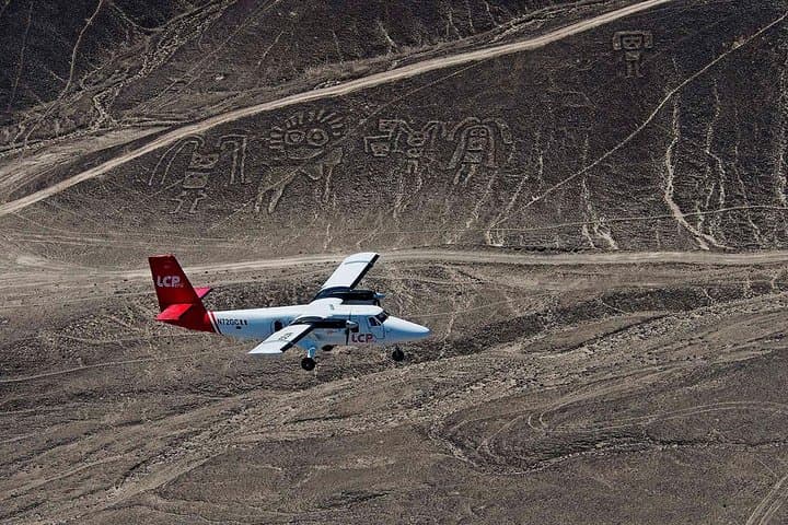Nazca Lines Overflight: See Ancient Geoglyphs from the Air