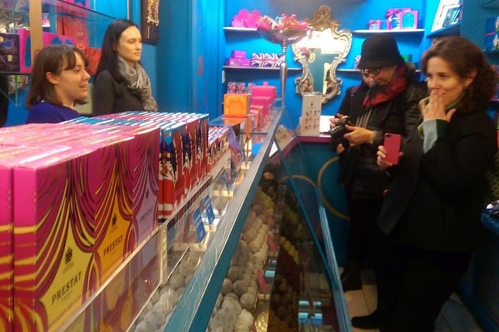 Mayfair Chocolate Tour: Soho and Mayfair Hot Chocolate and Chocolatier Tasting Walk photo 2