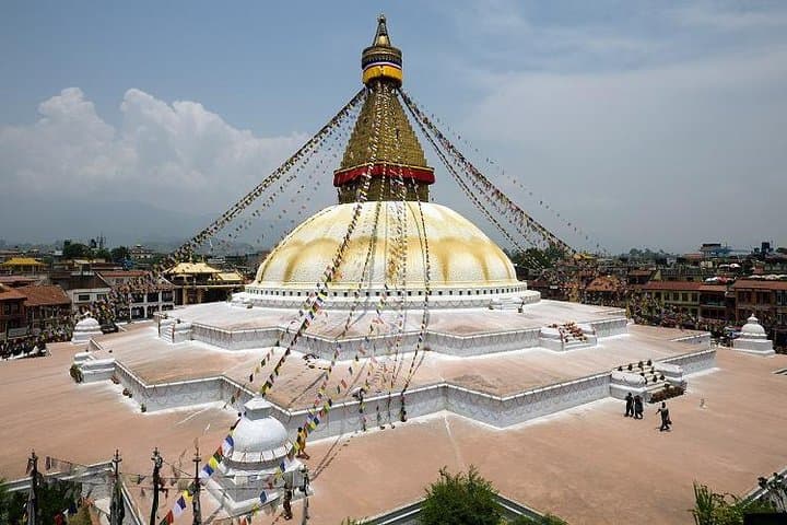 6 Nights 7 Days Nepal Tour — Kathmandu, Pokhara & Chitwan Adventure photo 3