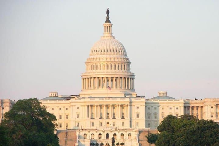 Washington DC Highlights: 4‑Hour Memorials & Museums Small‑Group Tour photo 2