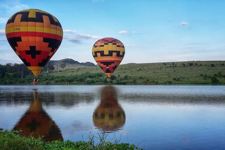 Exclusive Hot Air Balloon Flight for Two Over Magaliesberg & the Cradle of Humankind