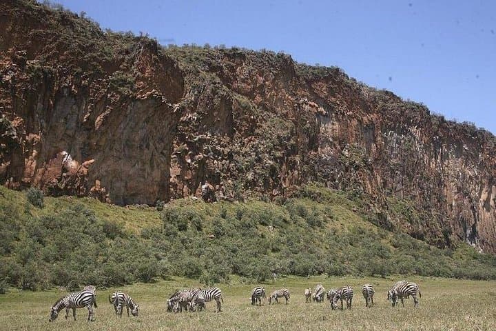 One-Day Hell's Gate National Park Bike and Boat Safari from Nairobi photo 2