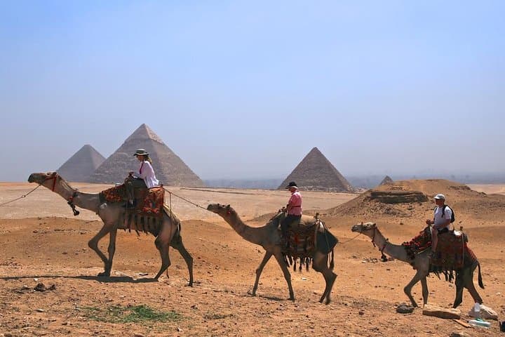Cairo Day Tour by Plane from Sharm El Sheikh — Pyramids, Sphinx & Egyptian Museum photo 2