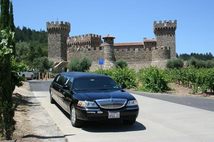 Private Napa Valley Limo Wine Tour from San Francisco — 8-Hour Custom Tastings photo 1