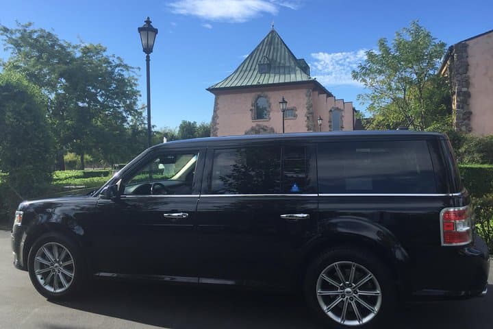 Private Napa Wine Country SUV Tour — 6-Hour Custom Wine-Tasting Experience photo 2