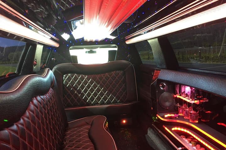 Private Napa Valley Limo Wine Tour — 6-Hour Lincoln MKT Experience photo 3