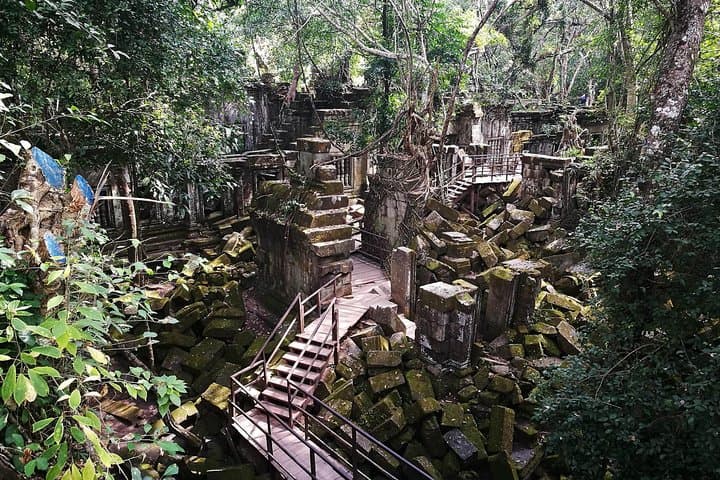 3-Day Private Angkor VIP Tour — Angkor Wat, Beng Mealea & Phnom Kulen photo 6