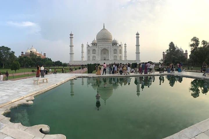 Private Taj Mahal & Agra Fort Day Trip from Delhi by Car — All-Inclusive photo 1