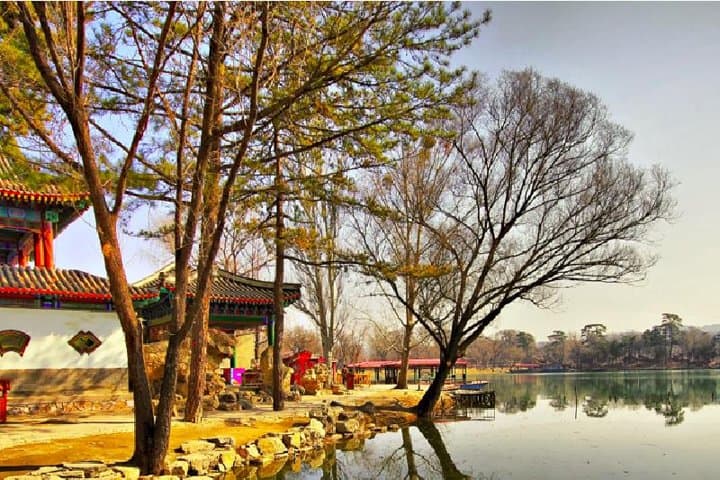 Two-Day Private Chengde Trip from Beijing: Gubeikou Great Wall, Mountain Resort & Puning Temple photo 1