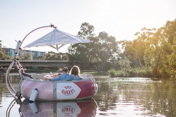 Adelaide BBQ Buoy Hire: 2-Hour Self-Drive River Torrens Boat for Two
