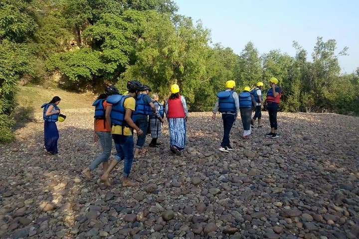 Betwa River Rafting and Nature Walk in Orchha photo 2