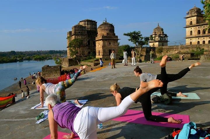 Orchha Private Yoga: 2-Hour Hatha and Meditation Session at Your Hotel