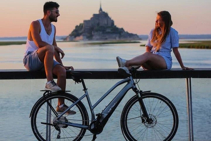 E-Bike Day Trip to Mont Saint-Michel — Private Guided Ride from Bayeux photo 2