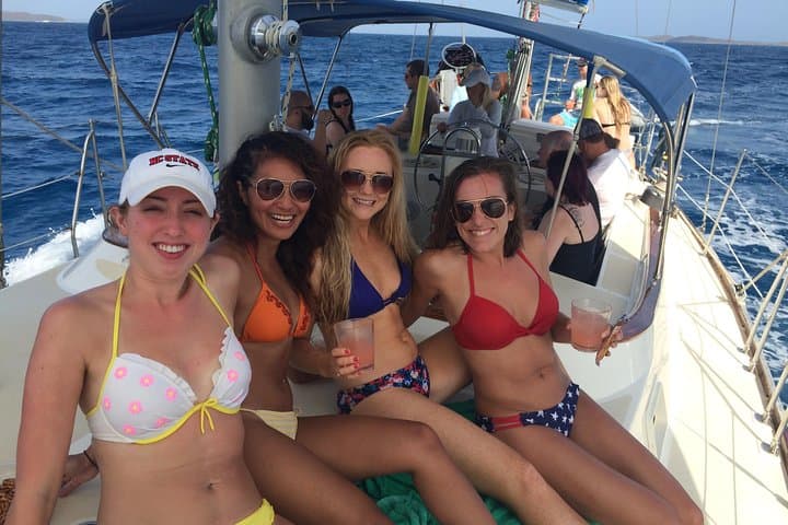 Half-Day Sail and Snorkel to Buck Island: Swim With Green Sea Turtles photo 2