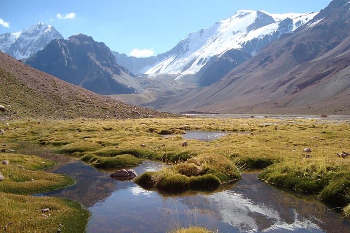 Trekking Arroyo Turquesa & Balcón de los Seismiles — 6-Day Mercedario Circuit photo 6