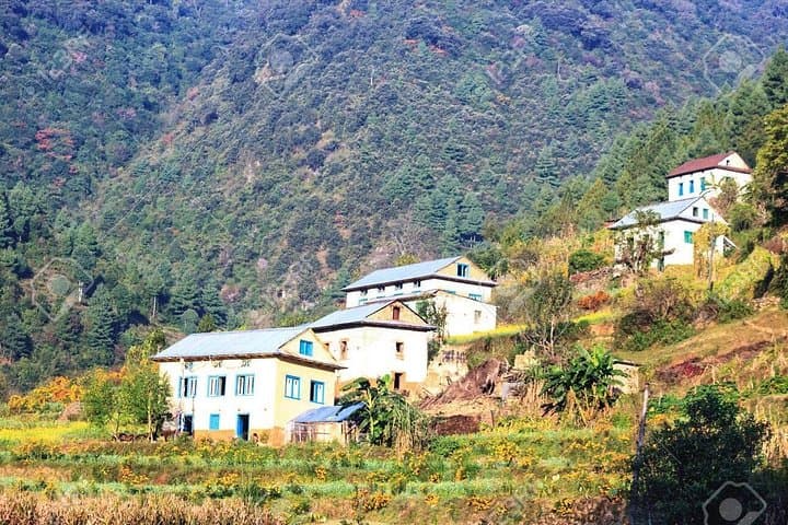 Chitlang Village Trek: 3-Day Hike from Kathmandu to Indrasarowar Lake photo 2