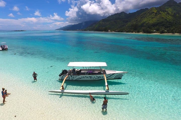 Moorea 6-Hour Snorkeling and Motu Lunch — Lagoon, Rays & Polynesian Culture