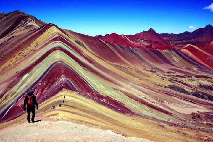 Rainbow Mountain Full-Day Trek from Cusco: Ausangate's Colorful Highlands photo 2
