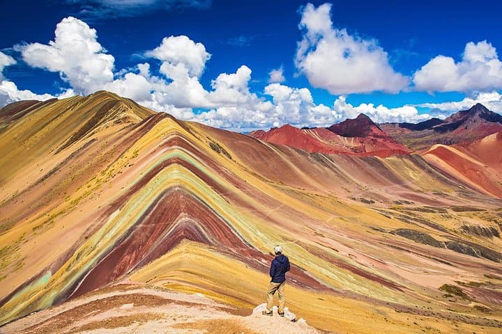 Rainbow Mountain Full-Day Trek from Cusco: Ausangate's Colorful Highlands