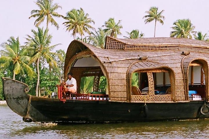 Overnight Alleppey Houseboat Cruise from Munnar — Private Kerala Backwaters Experience