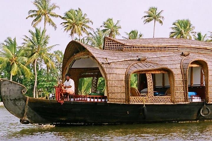 Private Kerala Backwater Houseboat Day Cruise from Kochi — Lunch Included photo 2
