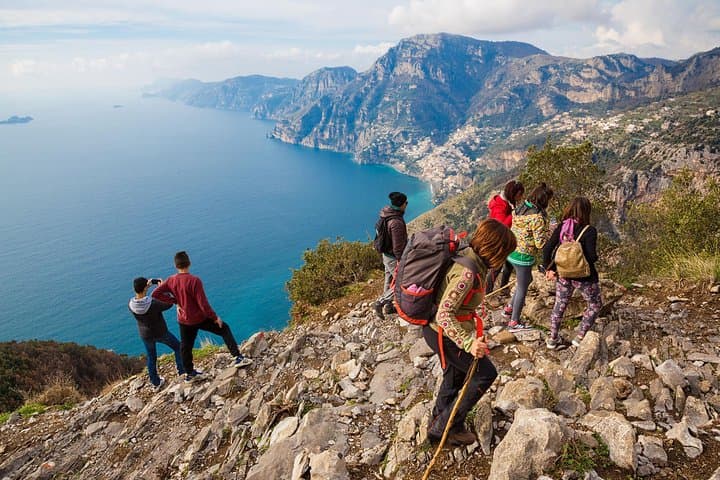 Stress-Free Transfer to the Path of the Gods: Positano to Bomerano Hiking Shuttle