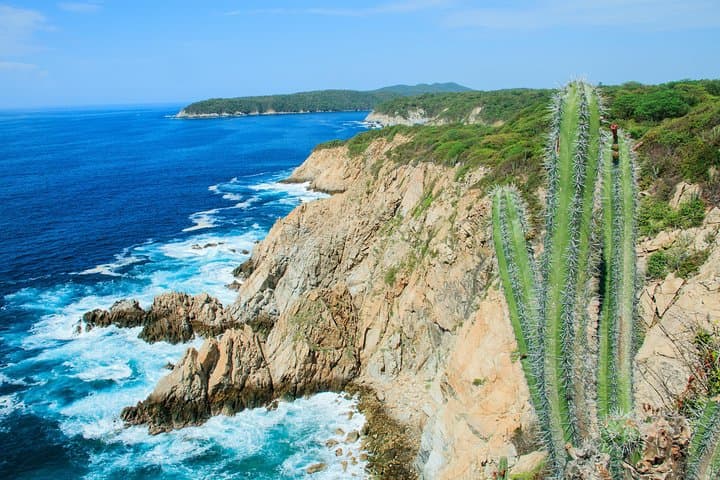 Huatulco Like a Local: La Crucecita Shopping, Mezcal Tasting & Coastal Sightseeing Tour photo 2