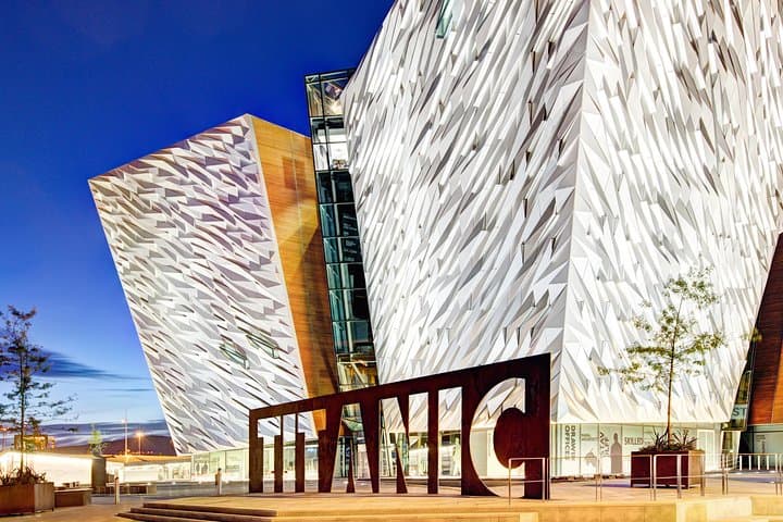 Day Trip from Dublin to Giant's Causeway, Dark Hedges, Dunluce & Titanic Belfast