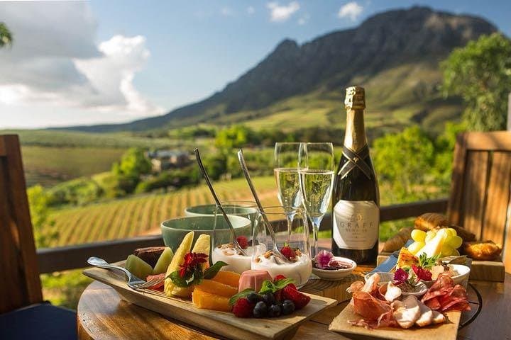 Three-Day Cape Adventure: Shark Cage Diving, Cape Peninsula & Winelands photo 4