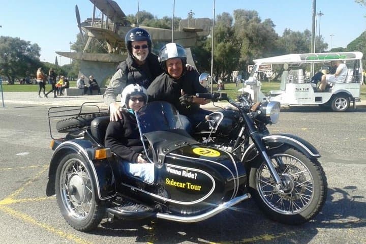 Cape Town 3-Day Adventure: Sidecar Rides, Helicopter Over Table Mountain & Cape Point
