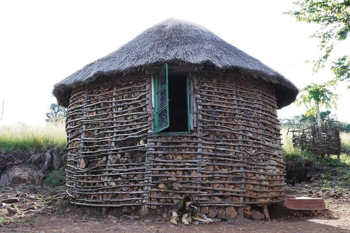 Zulu Cultural Walk in the Lebombo Mountains — Guided Village Experience in KwaZulu-Natal