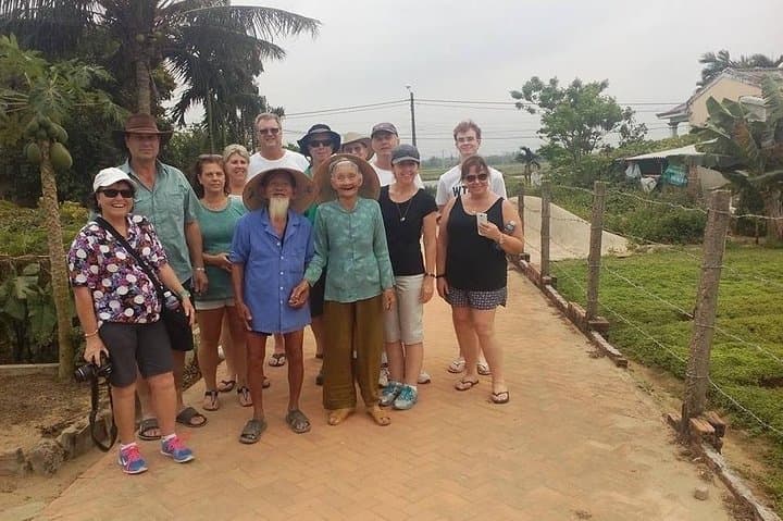 Hoi An Countryside Tour: Tra Que, Cam Thanh & Thanh Ha Afternoon Experience photo 3